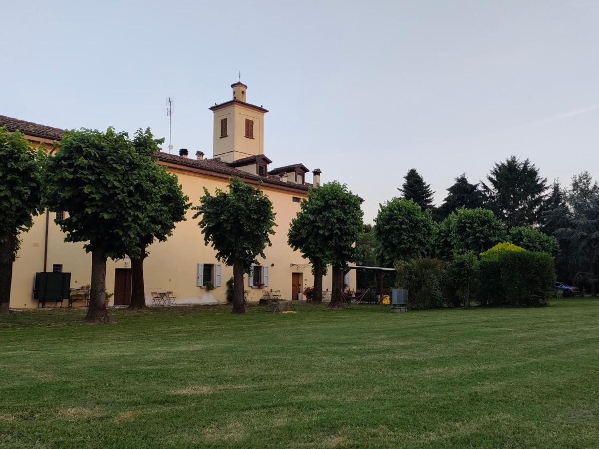 La Torre Di Longara Calderara di Reno Exterior foto